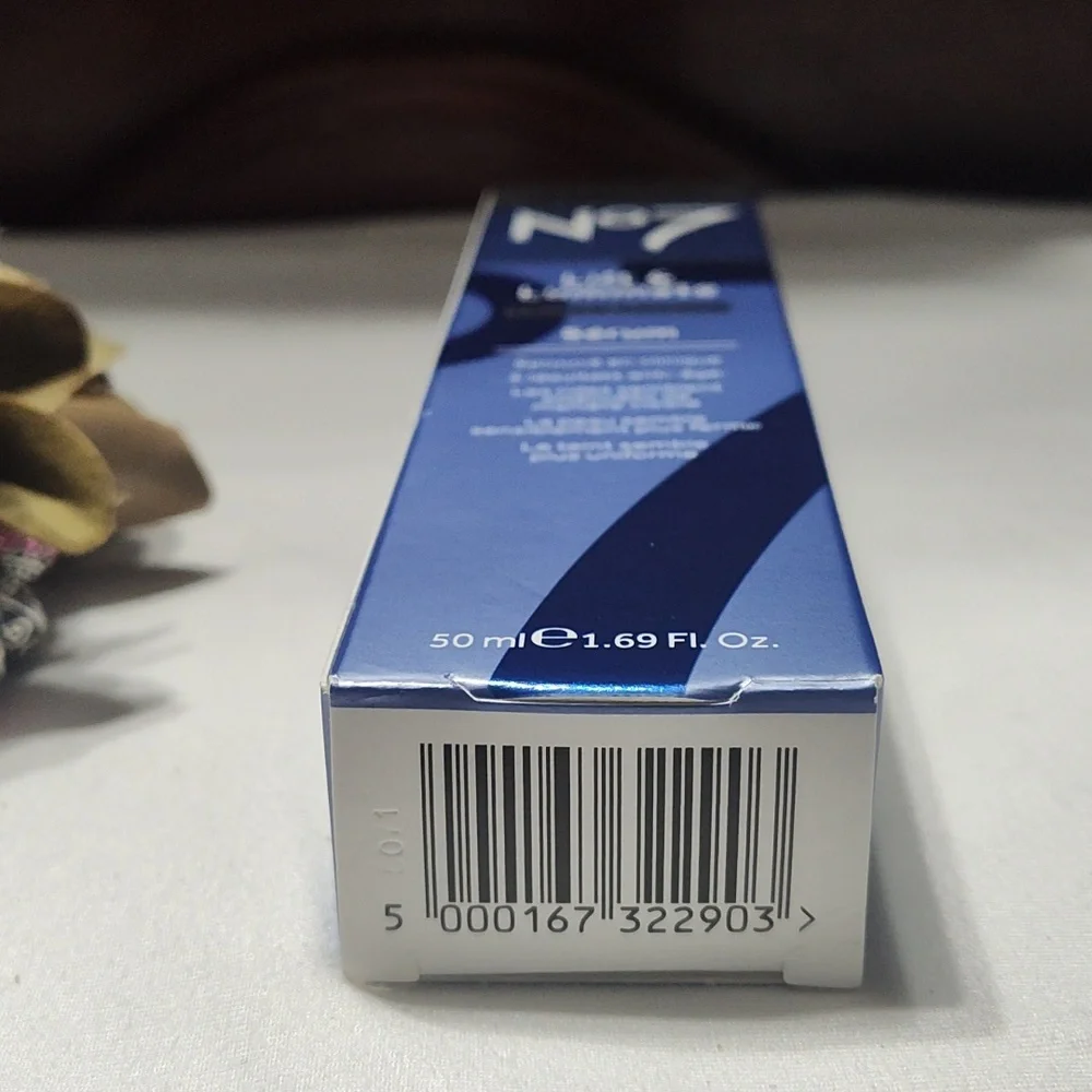 NWT Blue Radiance Serum for Glowing Skin